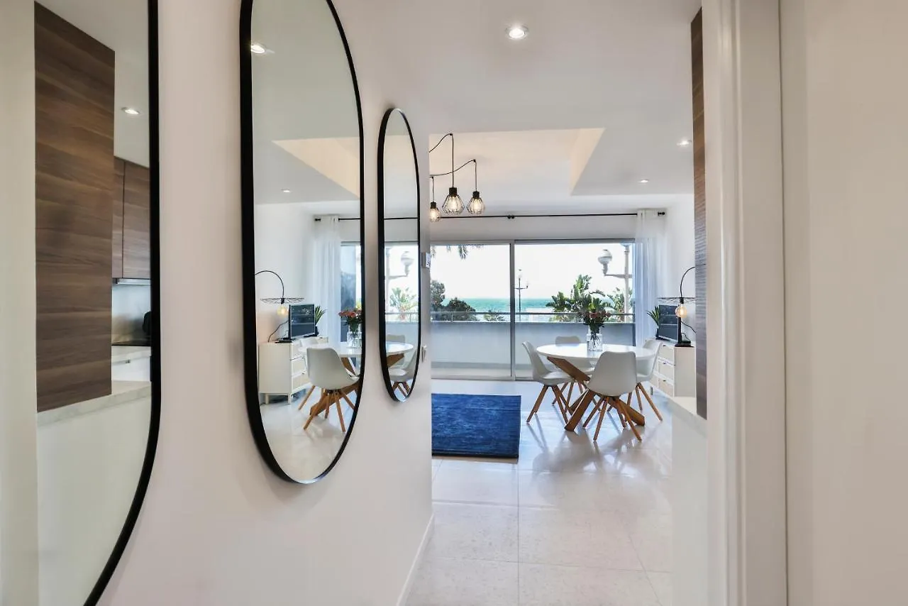 Apartment Incroyable Vue Mer, 2 Pieces Refait A Neuf Avec Piscine Sur Le Toit/ Wifi/Ac Nice France
