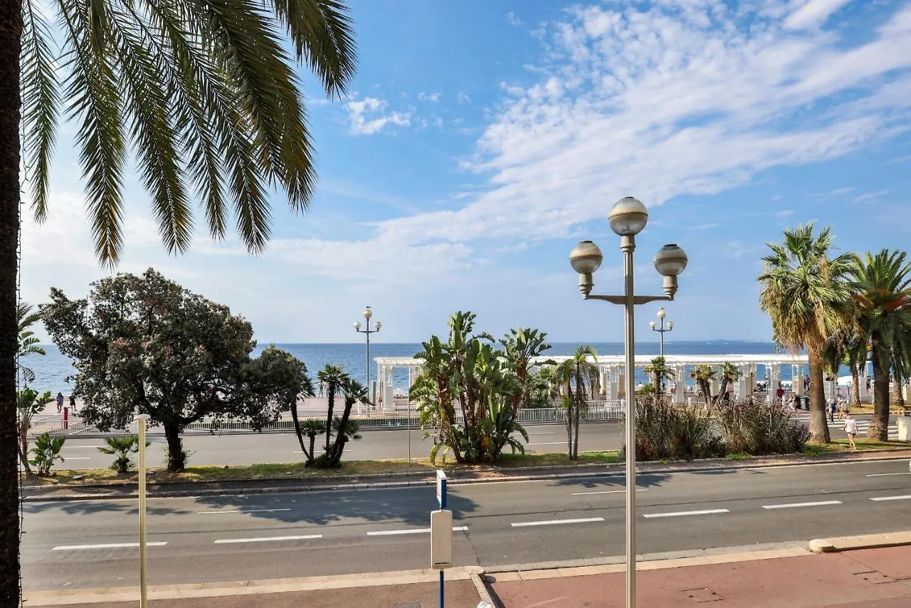 Incroyable Vue Mer, 2 Pieces Refait A Neuf Avec Piscine Sur Le Toit/ Wifi/Ac Nice France